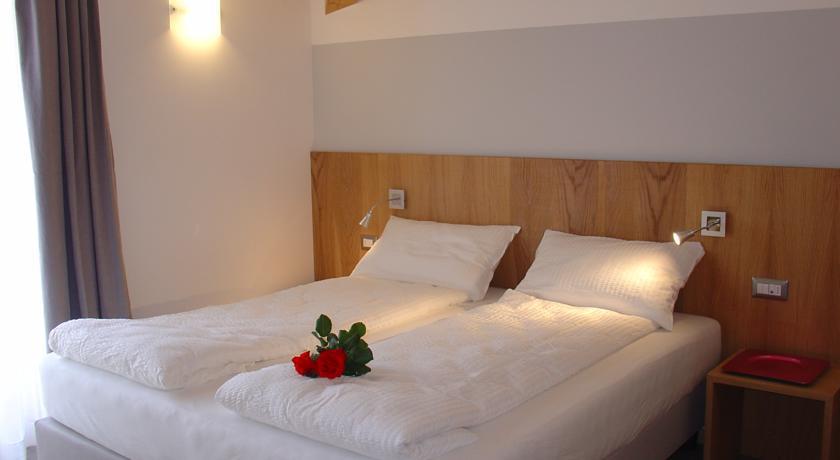 Agriturismo Girasole Fai della Paganella Bilik gambar