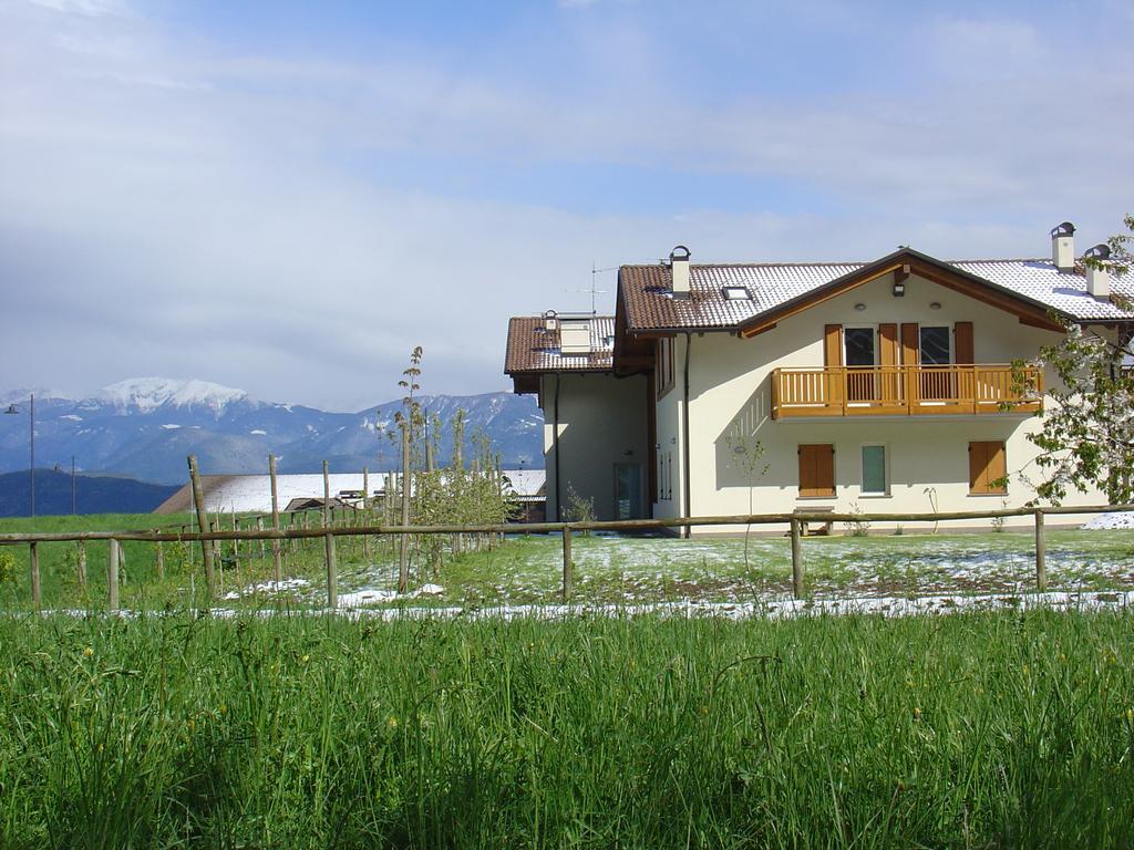 Agriturismo Girasole Fai della Paganella Luaran gambar
