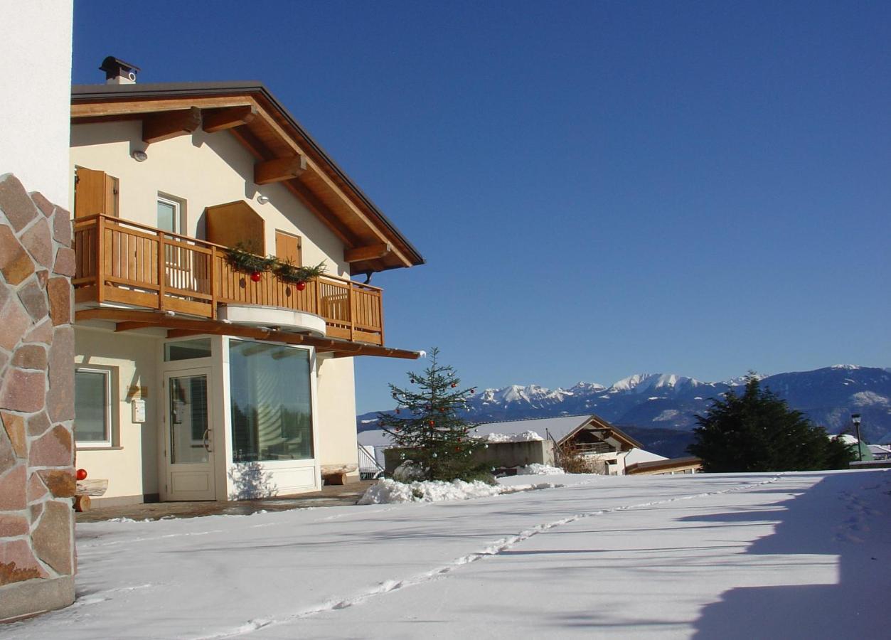 Agriturismo Girasole Fai della Paganella Luaran gambar
